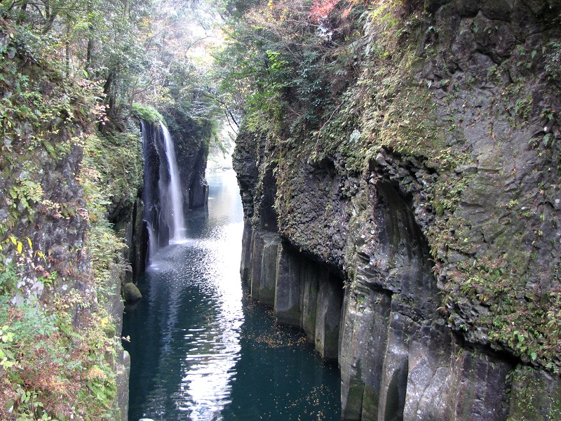䋬